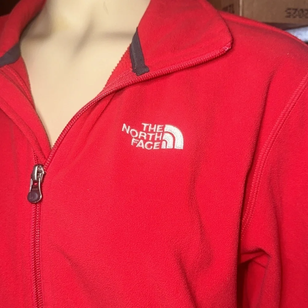 The North Face men’s red, full-zip fleece jacket size S/P